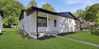 Charming 3BR House in Salisbury Gallery 1