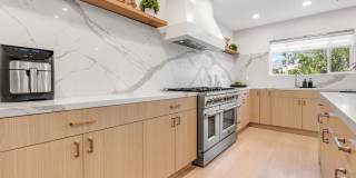 367 South Oak Avenue Gallery 6