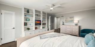 7201 Country Club Drive Gallery 29