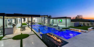 Rates Vary: $14,995 - $34,995 Gallery 30