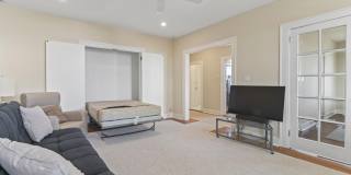 1 Roseld Avenue Gallery 4