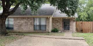 704 Cross Timbers Drive Gallery 1