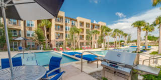 The Vance at Huebner Oaks Gallery 9