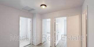 5216 W Albeniz Pl Gallery 16
