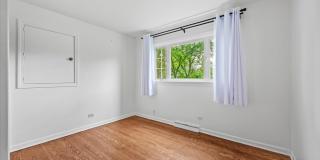 116 S Deerpath Road Gallery 20