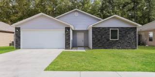 225 Iris Street Gallery 1