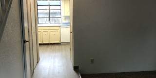 Nice 2 Story 3 Bedroomd 2 Bathrooms-Townhome Gallery 3