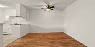 15540 Moorpark St Gallery 3
