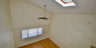 18 Amsterdam Avenue Gallery 24
