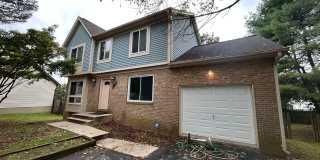 SPACIOUS SF IN GERMANTOWN ESTATES Gallery 1