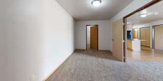 Roosevelt West Apartments Gallery 19