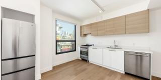 719 Larkin Street, #604 Gallery 2