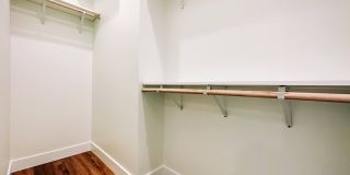 **FULLY REMODELED** (AUGUST 2028) INCREDIBLE LOCATION IU CAMPUS 6 BEDS!!! Gallery 16