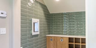 eaves Thousand Oaks Gallery 20