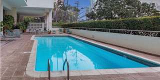 10433 Wilshire Boulevard Gallery 9