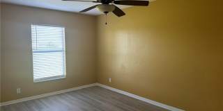 1915 SW 13th Street Gallery 11