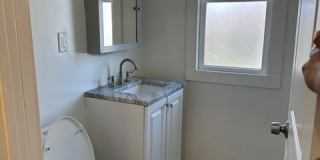 41 South Oakley Avenue Gallery 48