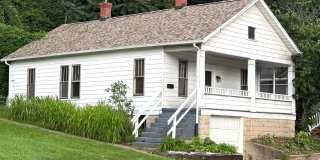 Cute and Cozy 2 bed/1 bath home in Marietta, Ohio Gallery 1