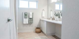 NOTCH8 APARTMENTS Gallery 15