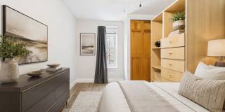 AUGUST 1 Beautiful 3 bedroom 1 bath house - private yard - ample parking quiet street Gallery 14