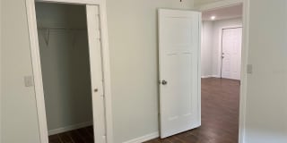 3735 39TH AVENUE N Gallery 8