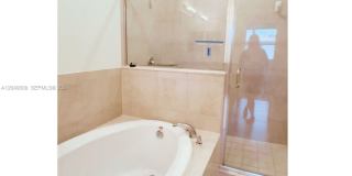 132 NE 24th Avenue, Homestead, FL 33033 - 6210 Gallery 14