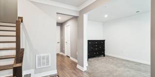 2824 LEWIS Avenue Gallery 4