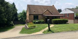 Perfectly Located 3 Bedroom W/ 2 Full Bathroom Home In Heart of North Allegheny School District Gallery 16