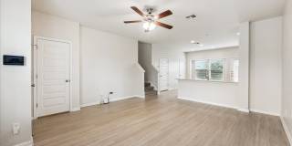 1044 Esplanade Parkway Gallery 1