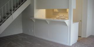 MODERN UPDATED TOWNHOUSE Gallery 4