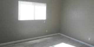 El Mirage Home with Tile Flooring Throughout Gallery 6