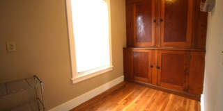 53 E Central St unit: 3 Gallery 5