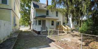 Spacious 3 Bed, 2 Bath in Newark - Move-In Ready Gallery 38