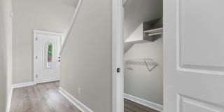 Beautiful SE Bend Home | Spacious Floorplan | Fenced Backyard | Near Parks & Trails Gallery 21