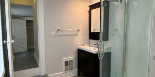 2 Bed, 2 Bath Minutes from Downtown! Gallery 13