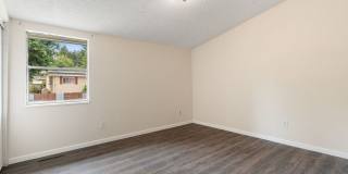 Spacious & Central: 1,900 Sq. Ft. Bremerton Home with Large Workshop Gallery 19
