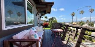 Gorgeous Fully Furnished Ocean Beach Retreat + FLEXIBLE STAY Gallery 7