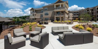 Legacy at Jones Farm Apartments Gallery 15