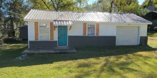 2 bedroom 1 bath house - 3 minutes from Northshore, Chattanooga Gallery 1