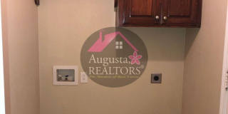 Adorable 3 bedroom home! Gallery 10