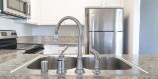 Viewpoint Luxury Apartments Gallery 7