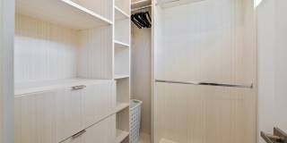 743 S Lake Avenue Gallery 23