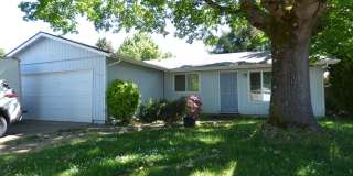 Single Level - 3 bed 2 bath Home in North Salem Gallery 1