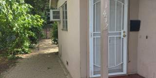 Quaint 2 Bedroom Duplex Gallery 1