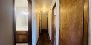 1251 West Davis Street Gallery 11