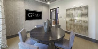 Gateway Chastain Gallery 32