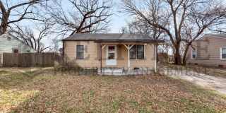 421 Grover Avenue Gallery 1