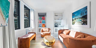 111 East 56th Street Gallery 17