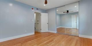 5726 Woodman Ave Gallery 16