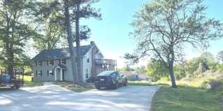 Room in 2 Bedroom Home at W Strickland St Room in 2 Bedroom Home at W Strickland St Gallery 4